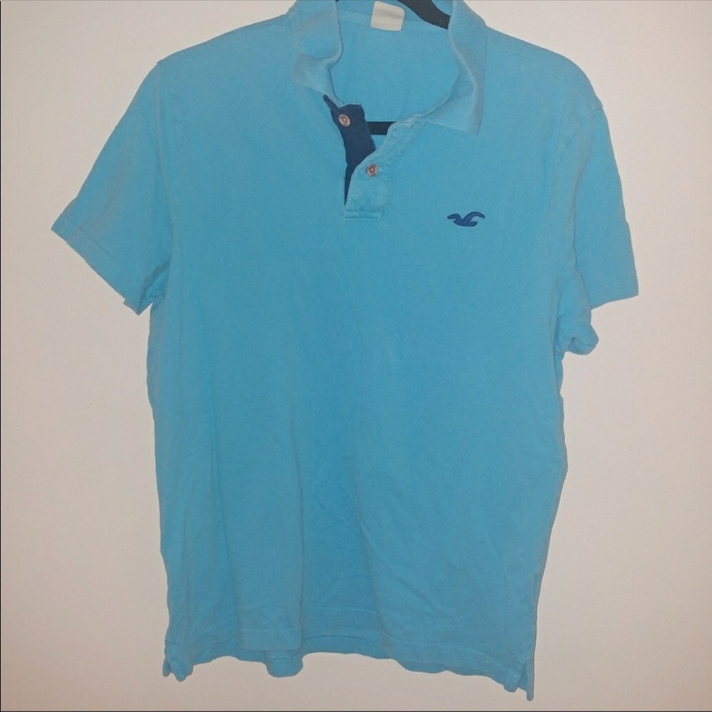 Men’s light blue Hollister polo